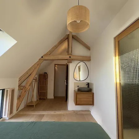 Bed & Breakfast Aux Petits Bourgeons 3*