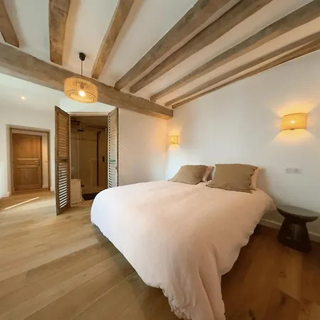 Aux Petits Bourgeons Bed & Breakfast